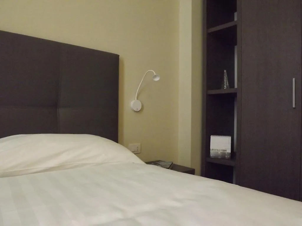 **** アパートホテル Chc Business Residence ジェノヴァ イタリア